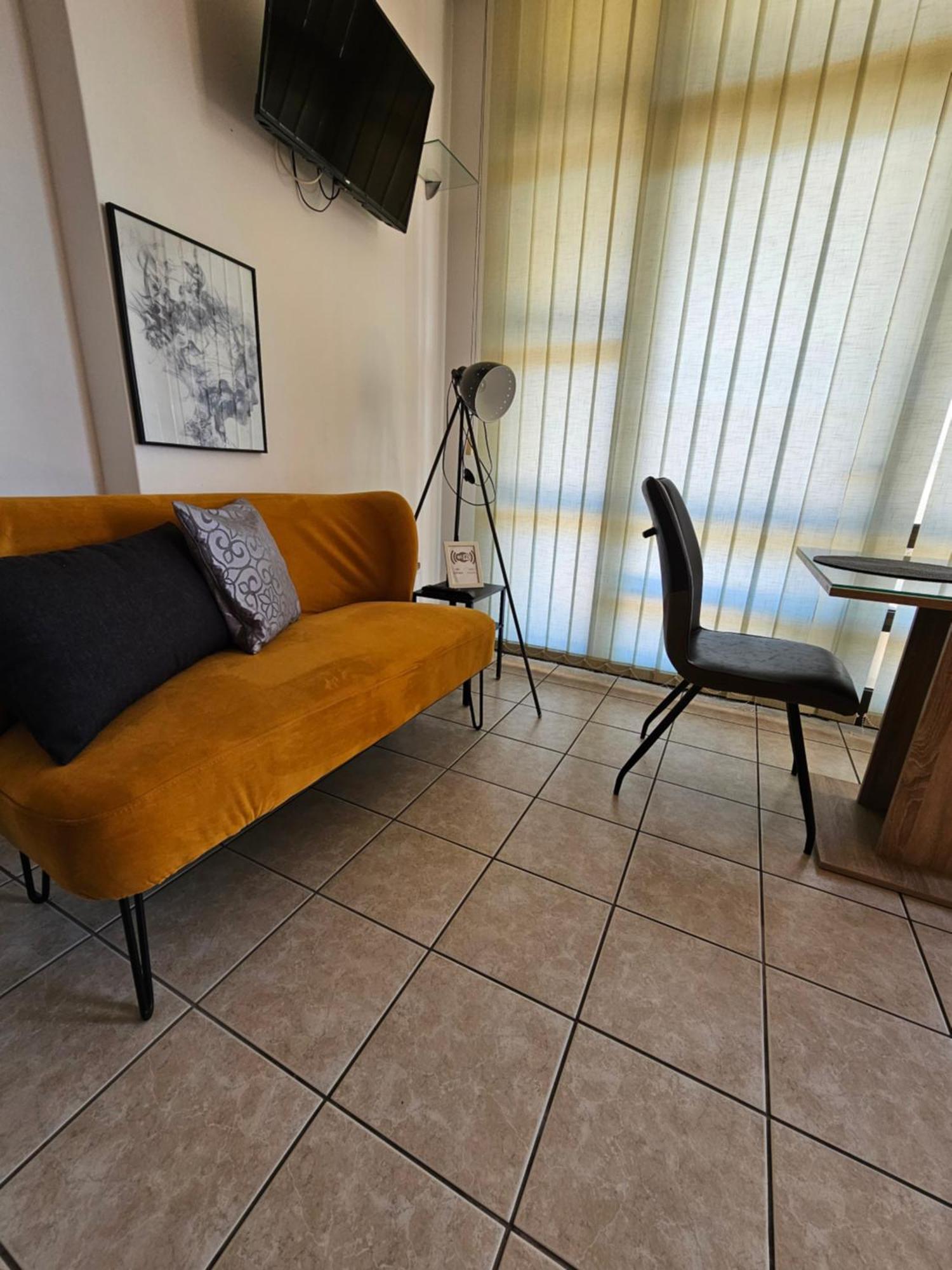 Luce Apartma *